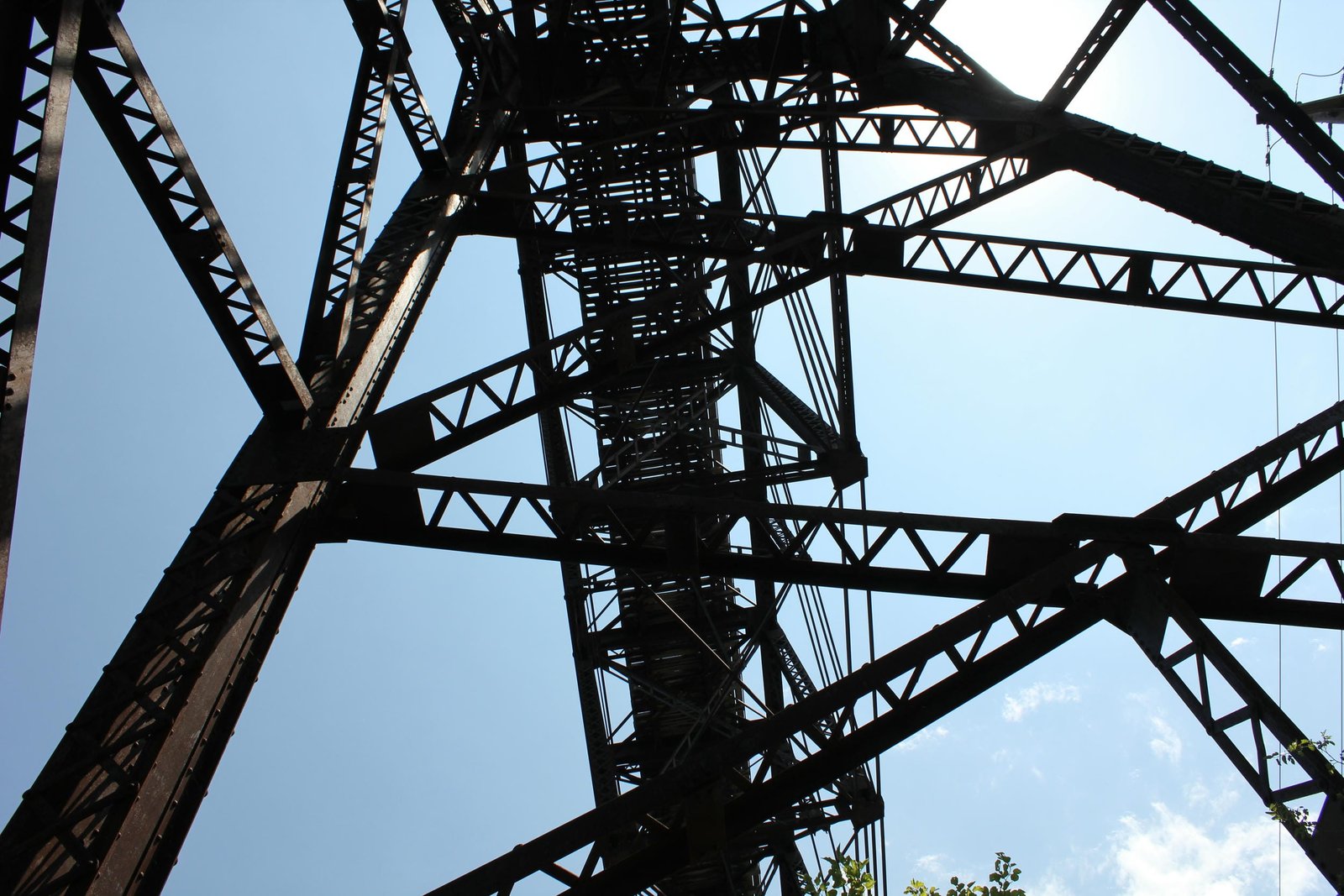 Details at west truss tower (tower #14)